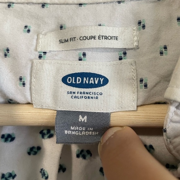 Old Navy White w Stitched Print Long Sleeve Button  Up Shirt - Picture 3 of 9